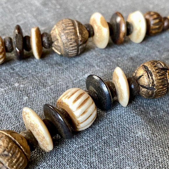 Tribal Hand-carved Bone & Wood Beaded Necklace - Picture 2 of 6